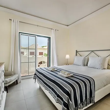 Casa Pedroe Holiday home