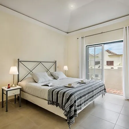 Casa Pedroe